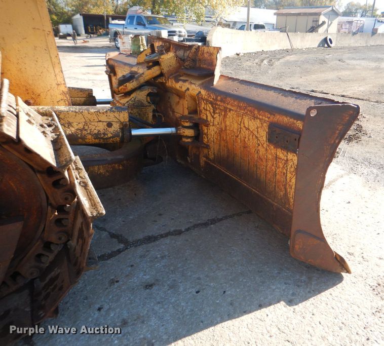 image for item DN6550 1996 John Deere 650G LGP Series IV  dozer