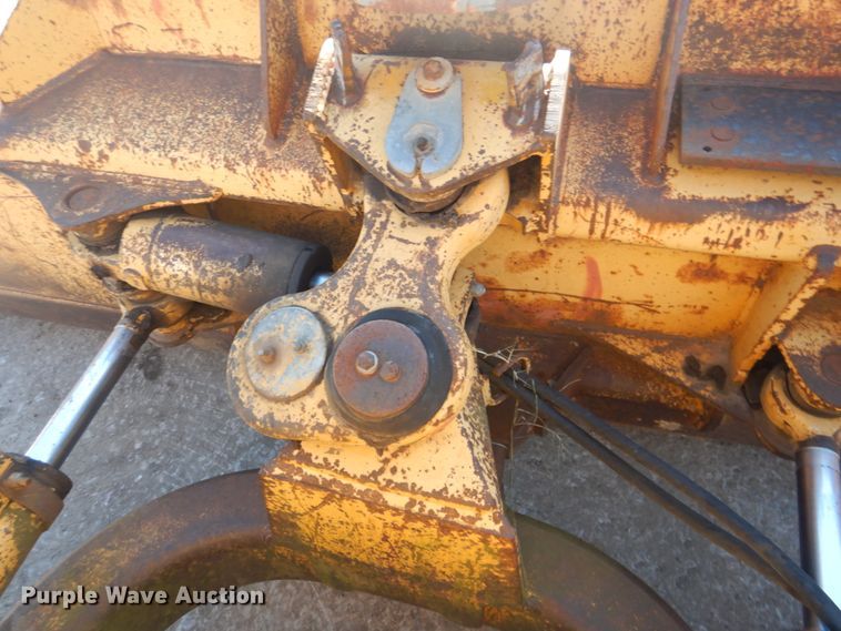 image for item DN6550 1996 John Deere 650G LGP Series IV  dozer