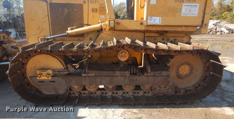 image for item DN6550 1996 John Deere 650G LGP Series IV  dozer