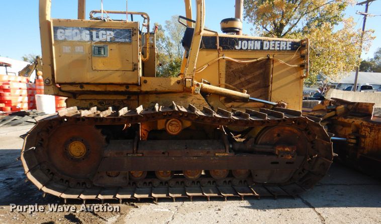 image for item DN6550 1996 John Deere 650G LGP Series IV  dozer