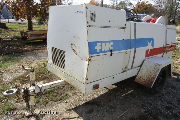 image for item EV9368 FMC  sewer jetter trailer
