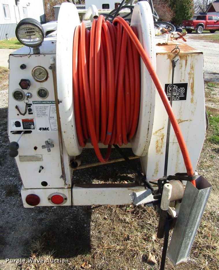 image for item EV9368 FMC  sewer jetter trailer
