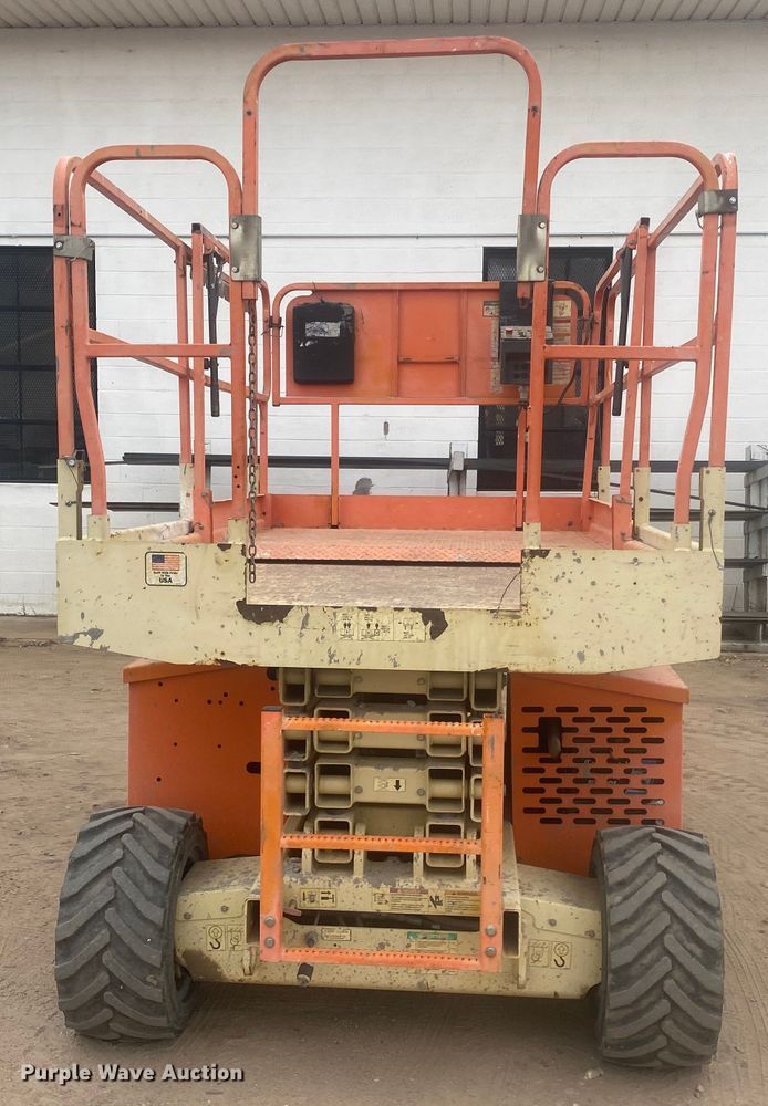 image for item EX9650 2007 JLG 260MRT  scissor lift
