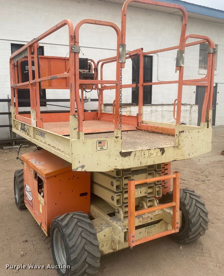 image for item EX9650 2007 JLG 260MRT  scissor lift
