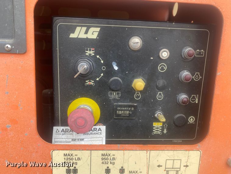 image for item EX9650 2007 JLG 260MRT  scissor lift