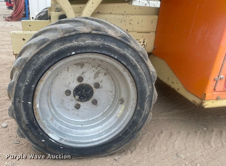 image for item EX9650 2007 JLG 260MRT  scissor lift