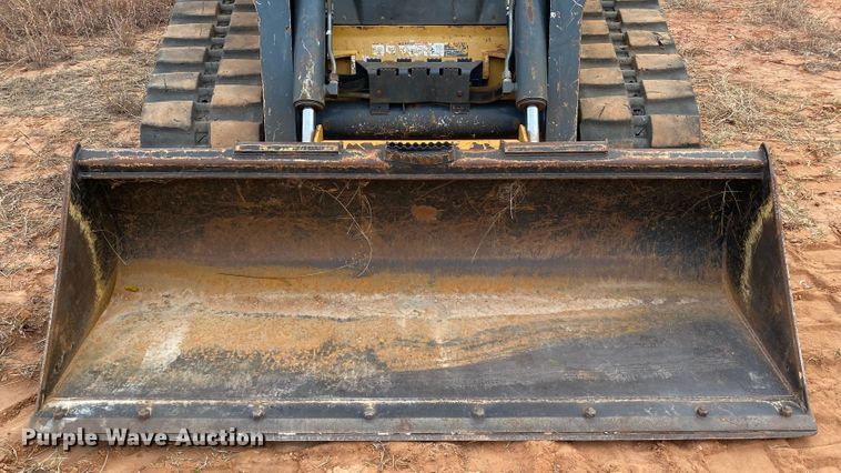 image for item EX9655 2011 John Deere 333D  tracked skid steer loader