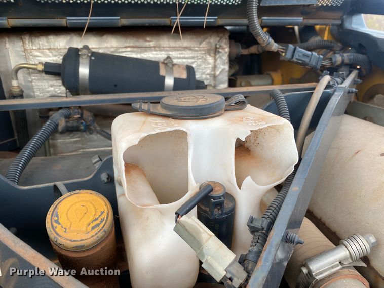 image for item EX9655 2011 John Deere 333D  tracked skid steer loader