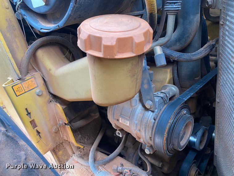 image for item EX9655 2011 John Deere 333D  tracked skid steer loader