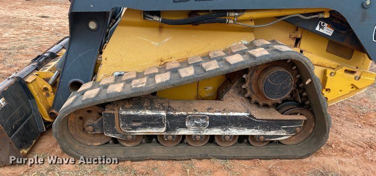 image for item EX9655 2011 John Deere 333D  tracked skid steer loader