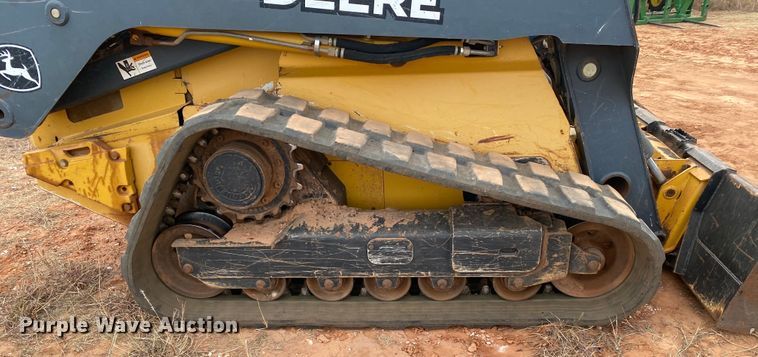 image for item EX9655 2011 John Deere 333D  tracked skid steer loader