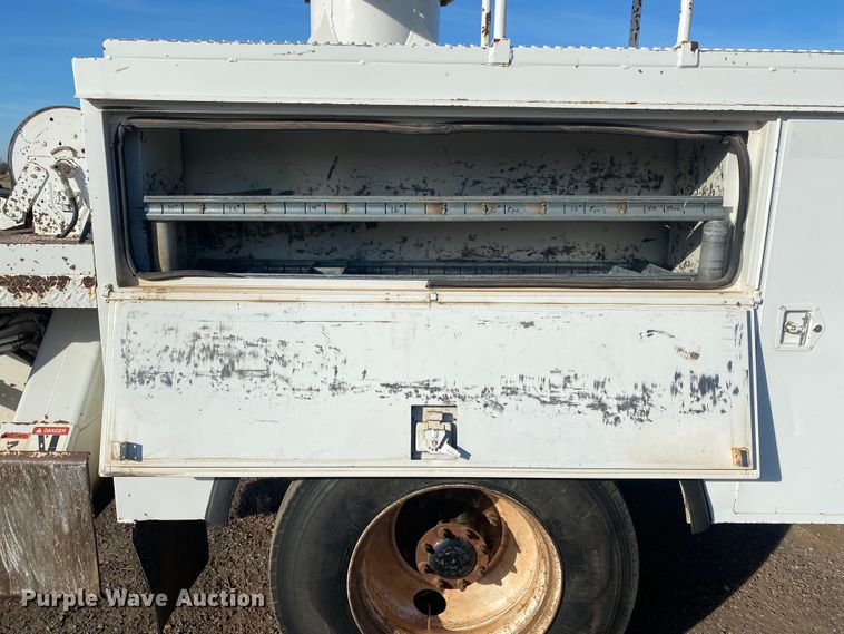 image for item EX9657 2006 International Business Class M2  pressure digger truck