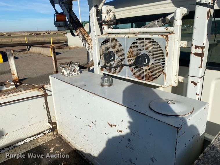 image for item EX9657 2006 International Business Class M2  pressure digger truck