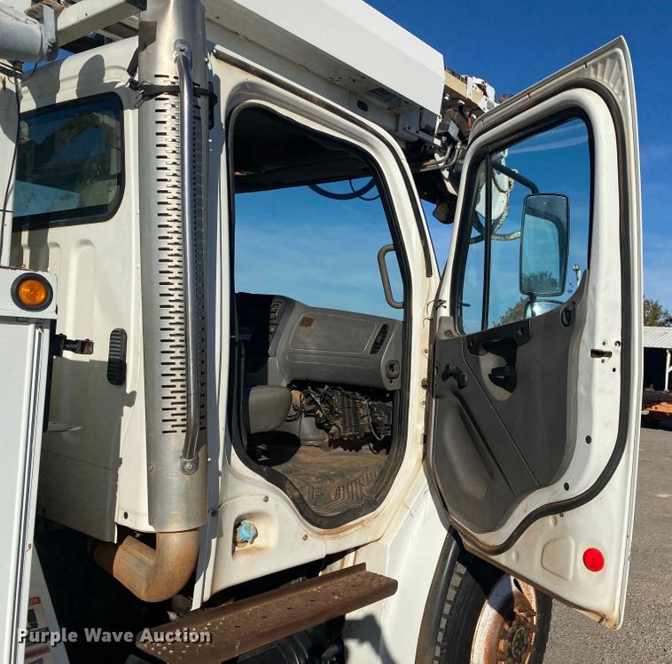 image for item EX9657 2006 International Business Class M2  pressure digger truck