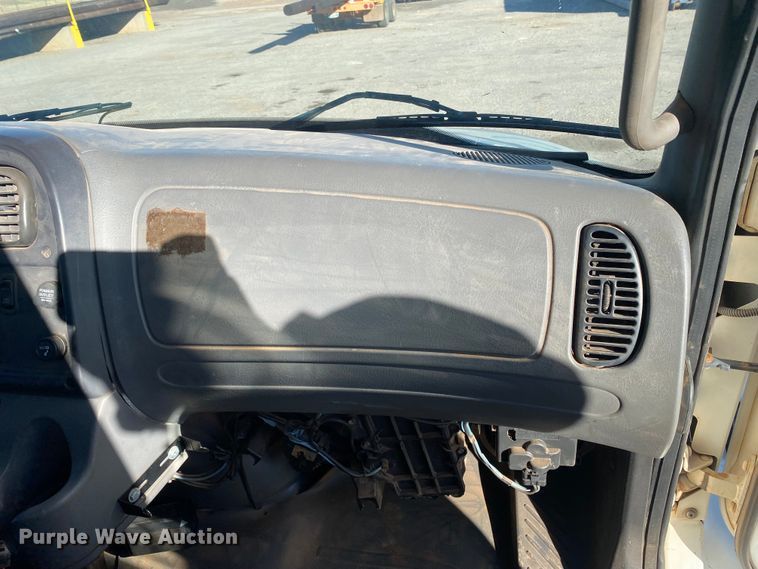 image for item EX9657 2006 International Business Class M2  pressure digger truck