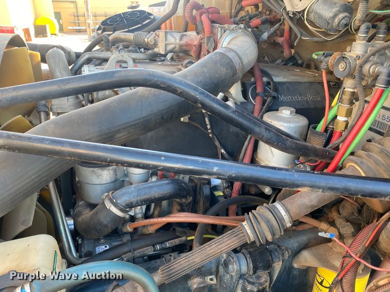 image for item EX9657 2006 International Business Class M2  pressure digger truck