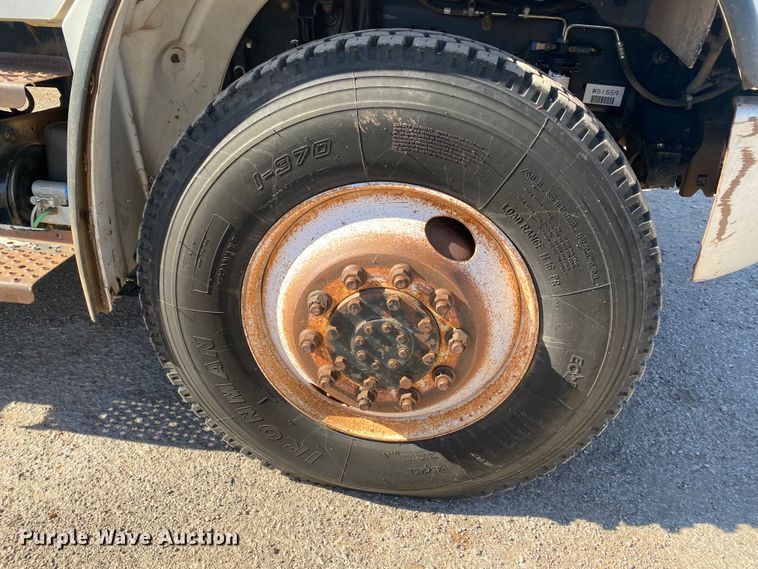 image for item EX9657 2006 International Business Class M2  pressure digger truck