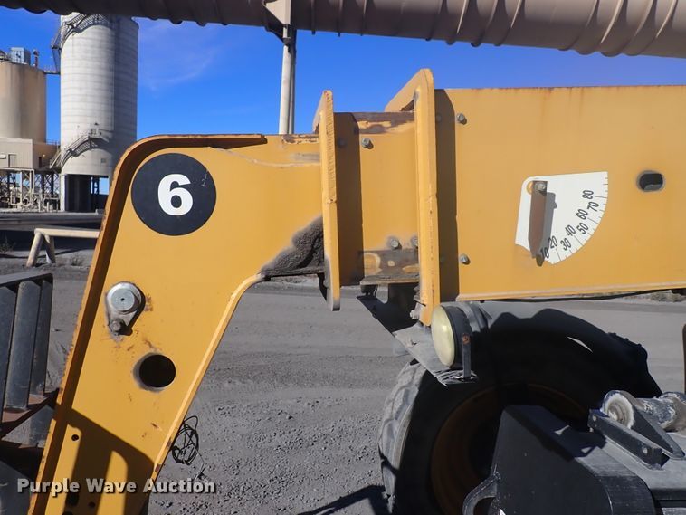 image for item EX9665 2012 Caterpillar TL642  telehandler