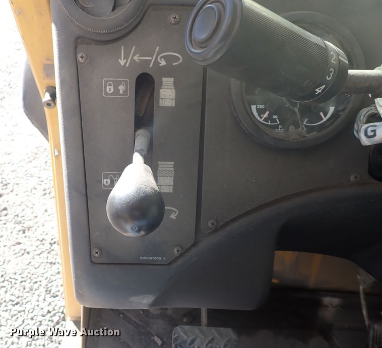 image for item EX9665 2012 Caterpillar TL642  telehandler