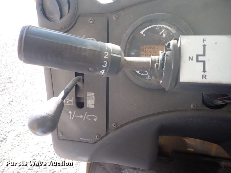 image for item EX9665 2012 Caterpillar TL642  telehandler