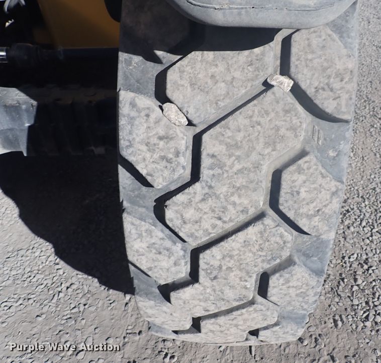 image for item EX9665 2012 Caterpillar TL642  telehandler