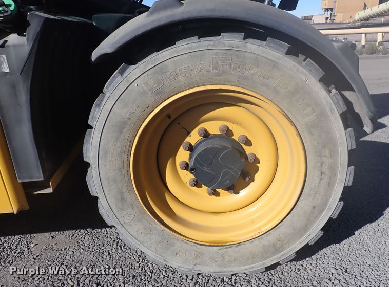 image for item EX9665 2012 Caterpillar TL642  telehandler