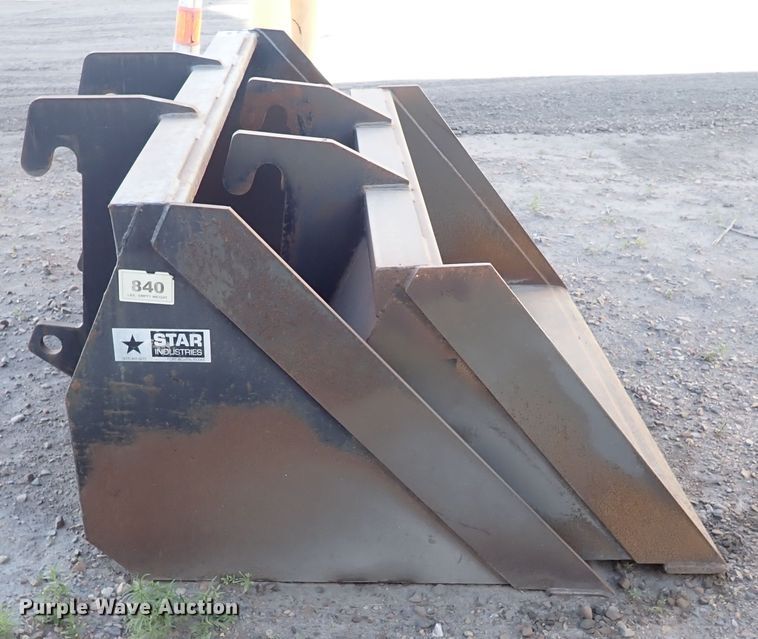 image for item EX9665 2012 Caterpillar TL642  telehandler