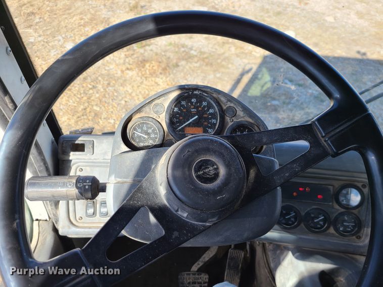 image for item EZ9239 2007 American Lafrance Condor  truck cab and chassis