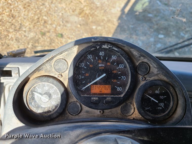 image for item EZ9239 2007 American Lafrance Condor  truck cab and chassis