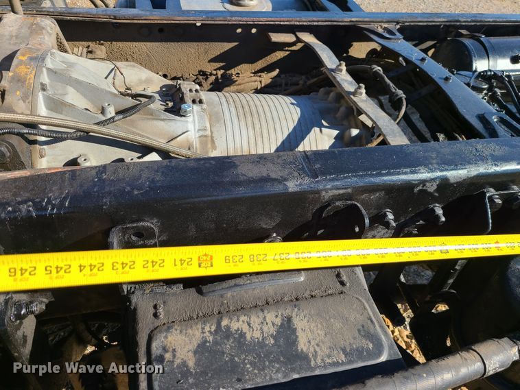 image for item EZ9239 2007 American Lafrance Condor  truck cab and chassis