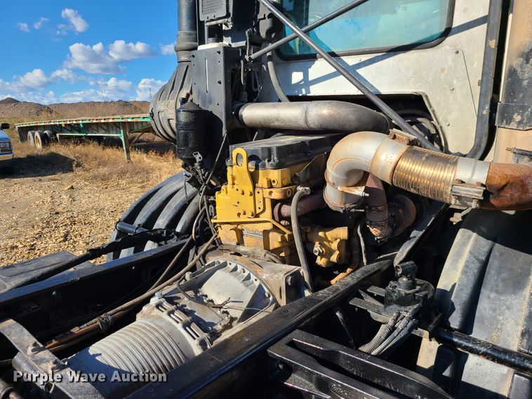 image for item EZ9239 2007 American Lafrance Condor  truck cab and chassis