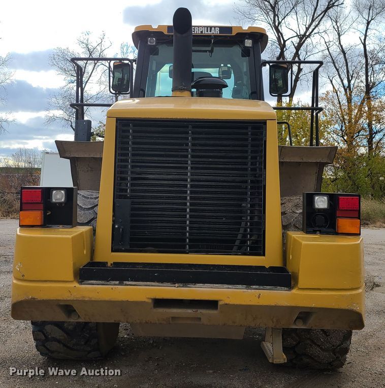 image for item EZ9240 2005 Caterpillar 972G  wheel loader