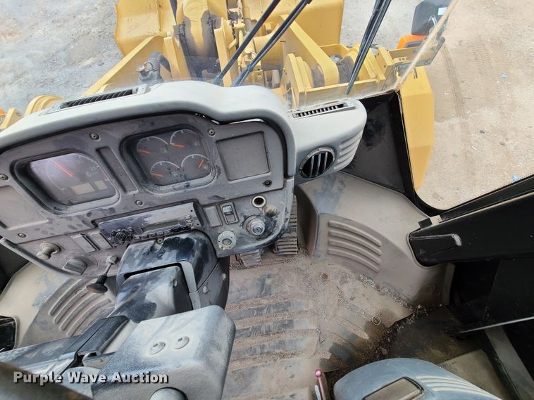 image for item EZ9240 2005 Caterpillar 972G  wheel loader