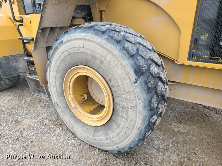 image for item EZ9240 2005 Caterpillar 972G  wheel loader