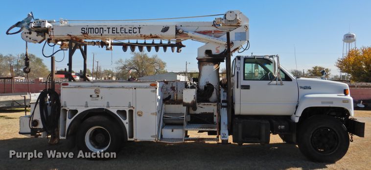 image for item FO9258 1996 GMC TopKick C6500  pressure digger truck