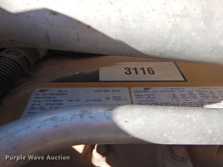 image for item FO9258 1996 GMC TopKick C6500  pressure digger truck