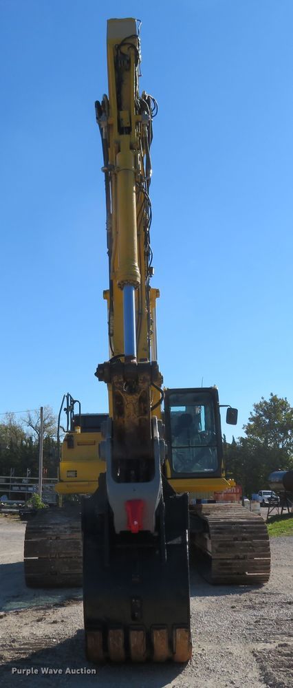 image for item FP9428 2012 Komatsu PC490LC-10  excavator