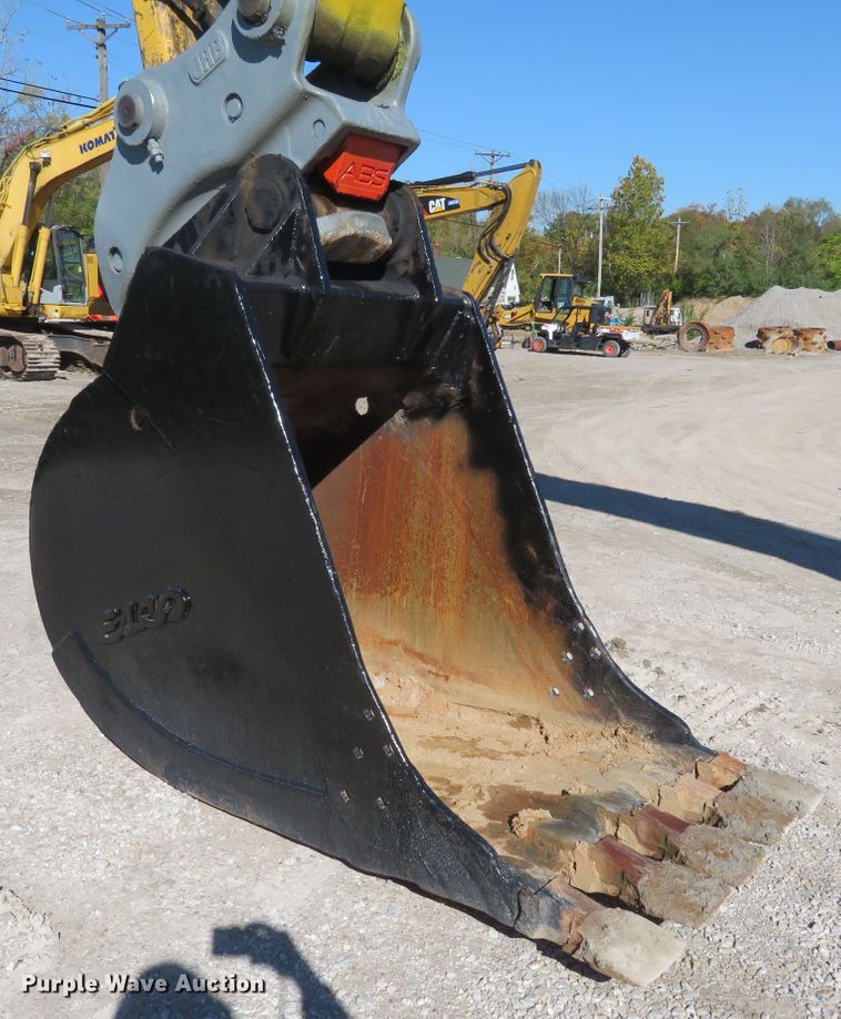 image for item FP9428 2012 Komatsu PC490LC-10  excavator