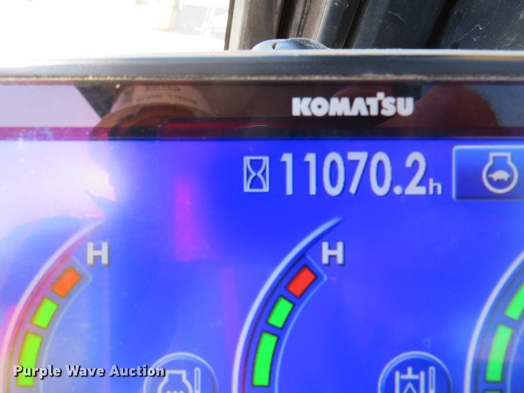 image for item FP9428 2012 Komatsu PC490LC-10  excavator