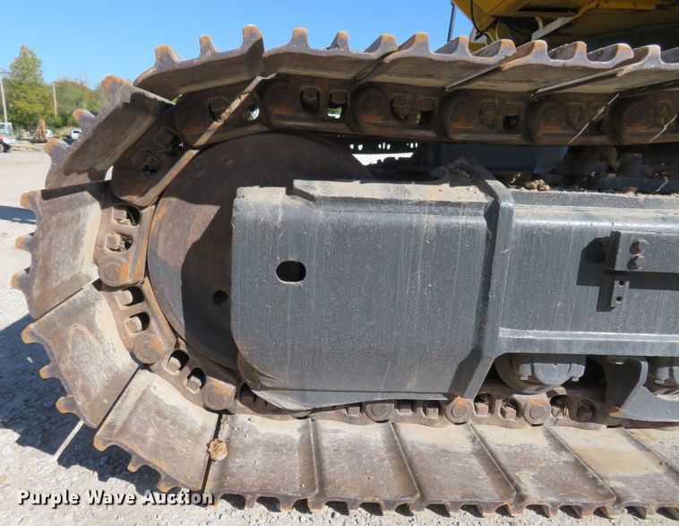 image for item FP9428 2012 Komatsu PC490LC-10  excavator