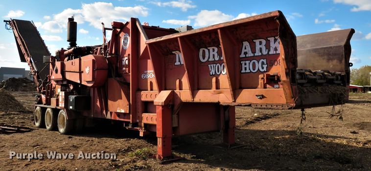 image for item FP9434 2004 Morbark Wood Hog 6600  horizontal grinder