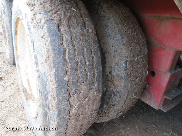 image for item FP9434 2004 Morbark Wood Hog 6600  horizontal grinder