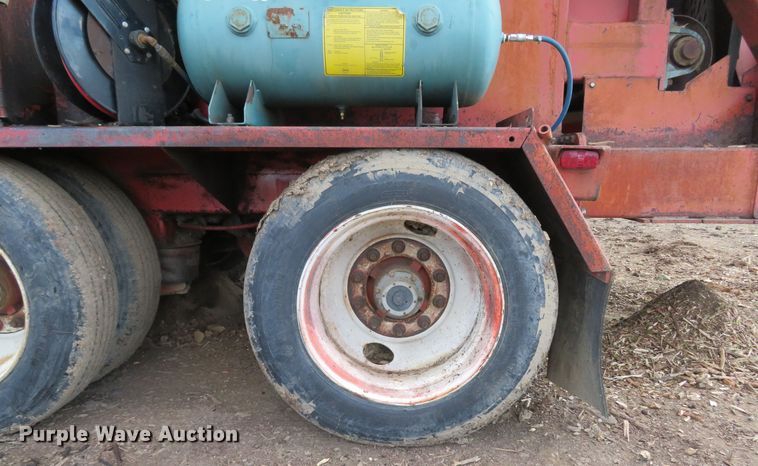 image for item FP9434 2004 Morbark Wood Hog 6600  horizontal grinder