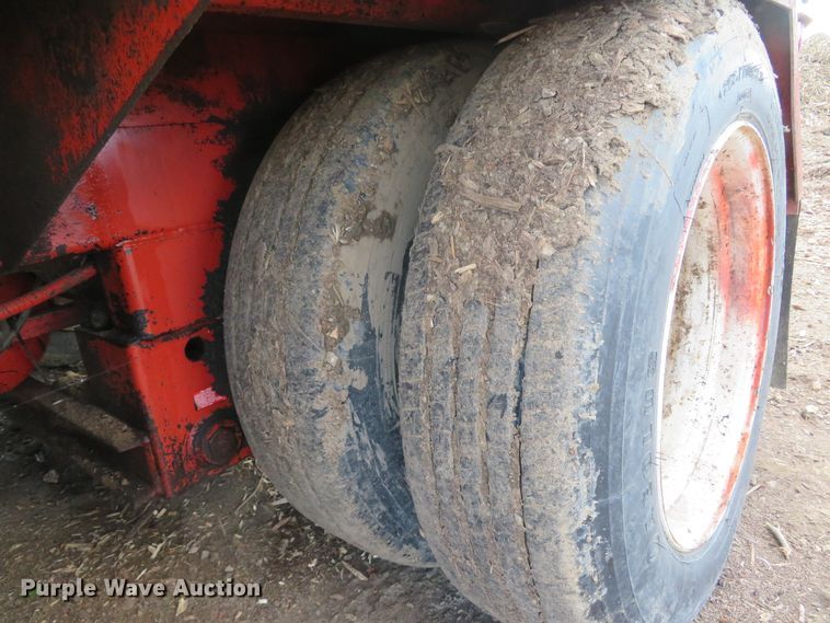 image for item FP9434 2004 Morbark Wood Hog 6600  horizontal grinder