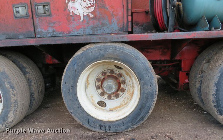 image for item FP9434 2004 Morbark Wood Hog 6600  horizontal grinder