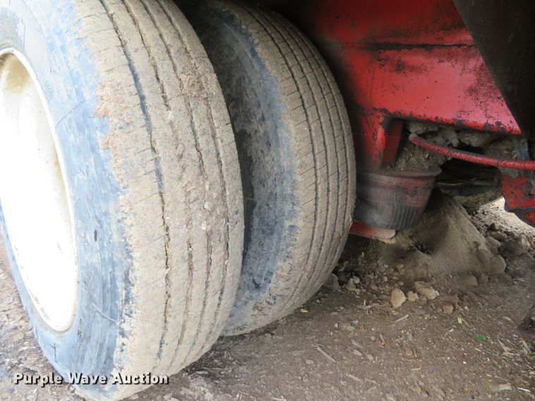 image for item FP9434 2004 Morbark Wood Hog 6600  horizontal grinder