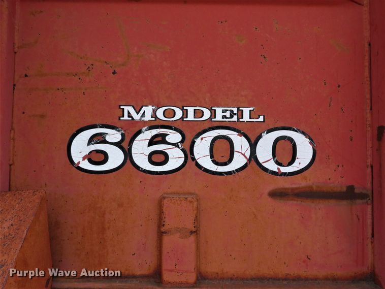 image for item FP9434 2004 Morbark Wood Hog 6600  horizontal grinder