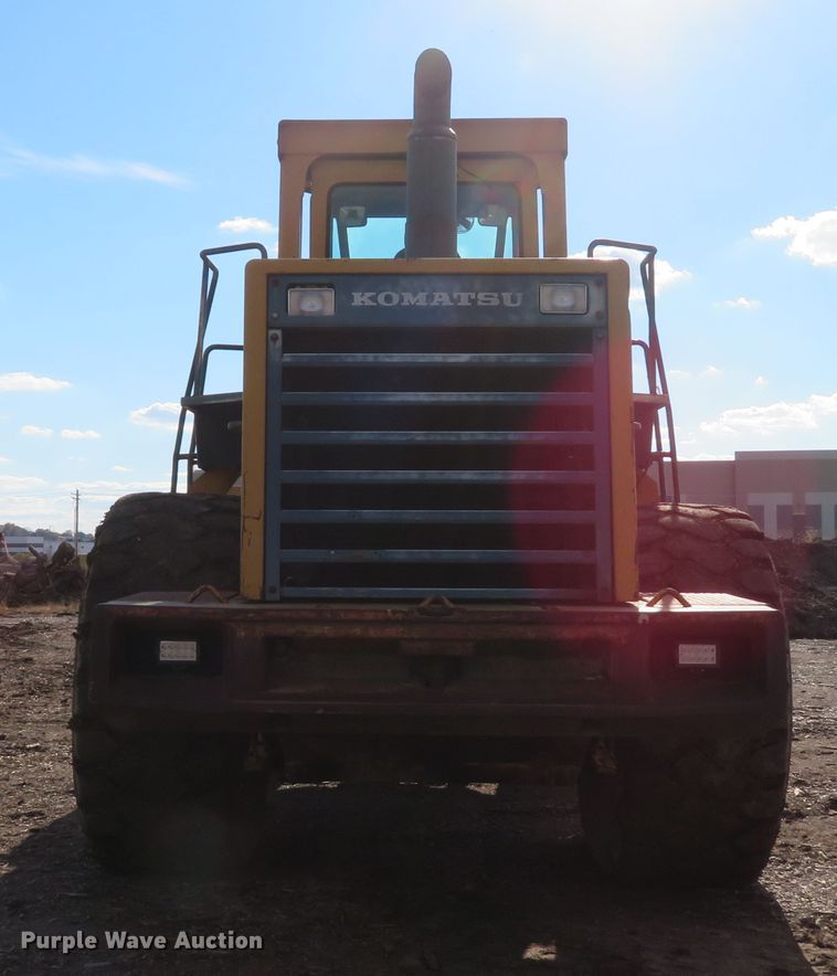 image for item FP9435 1987 Komatsu WA500-1L  wheel loader