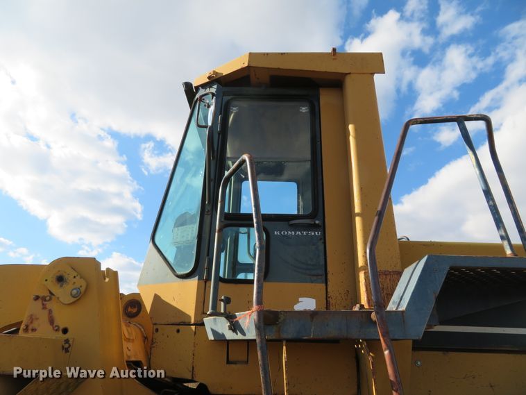 image for item FP9435 1987 Komatsu WA500-1L  wheel loader