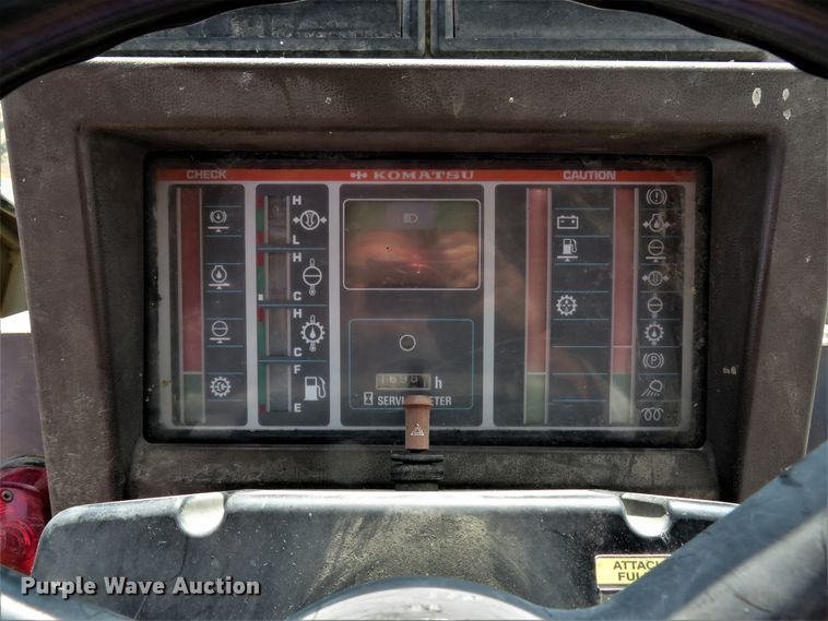 image for item FP9435 1987 Komatsu WA500-1L  wheel loader